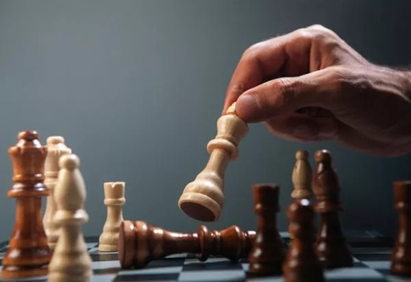 The Sustainable Challenge of the New Strategy